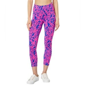 Lilly Pulitzer UPF 50+ Luxletic 24" High Rise Weekender Midi Legging size Medium